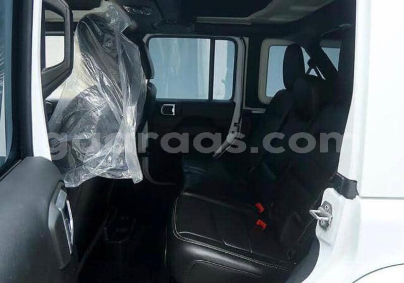 Big with watermark jeep wrangler dakar dakar 33849
