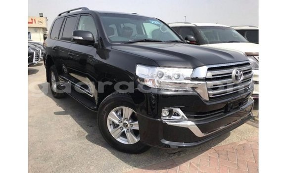 Acheter Import Utilitaire Toyota Land Cruiser Noir à Import - Dubai, Dakar Acheter Import Utilitaire Toyota Land Cruiser Noir à Import - Dubai, Dakar