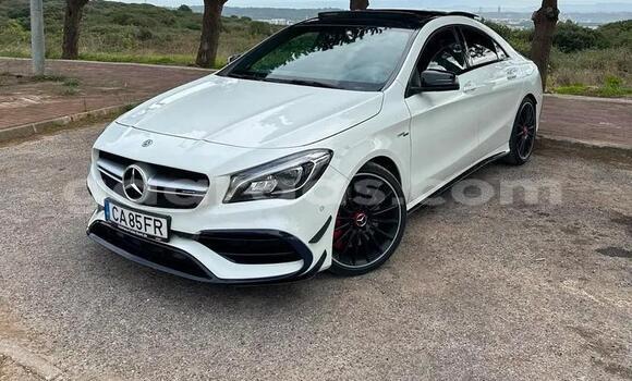 Acheter Occasion Voiture Mercedes‒Benz CLA-klasse AMG Blanc à Dabo, Kolda