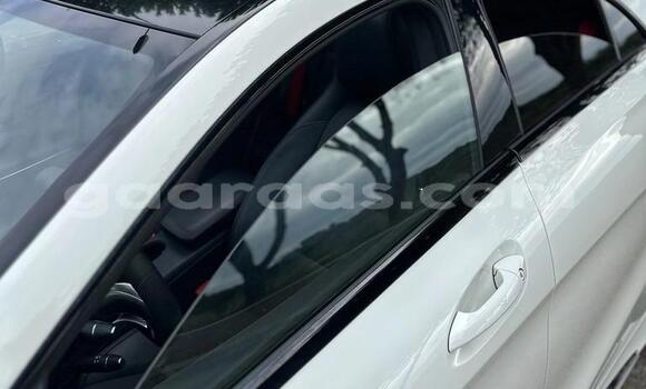 Acheter Occasion Voiture Mercedes‒Benz CLA-klasse AMG Blanc à Dabo, Kolda Acheter Occasion Voiture Mercedes‒Benz CLA-klasse AMG Blanc à Dabo, Kolda