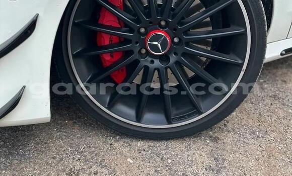 Acheter Occasion Voiture Mercedes‒Benz CLA-klasse AMG Blanc à Dabo, Kolda Acheter Occasion Voiture Mercedes‒Benz CLA-klasse AMG Blanc à Dabo, Kolda