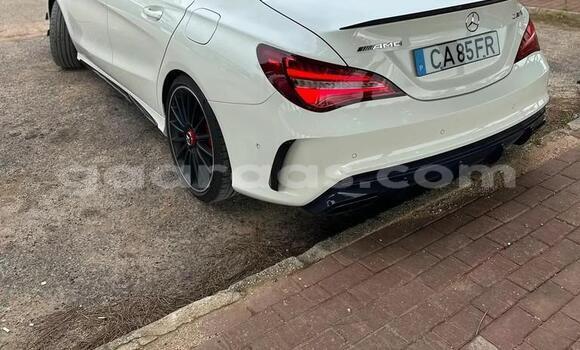 Acheter Occasion Voiture Mercedes‒Benz CLA-klasse AMG Blanc à Dabo, Kolda Acheter Occasion Voiture Mercedes‒Benz CLA-klasse AMG Blanc à Dabo, Kolda