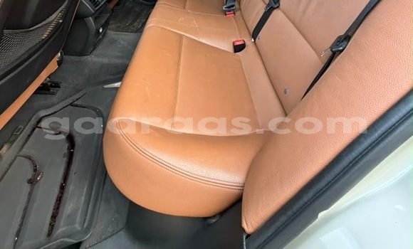 Buy Used BMW X4 Beige Car in Dakar in Dakar Buy Used BMW X4 Beige Car in Dakar in Dakar
