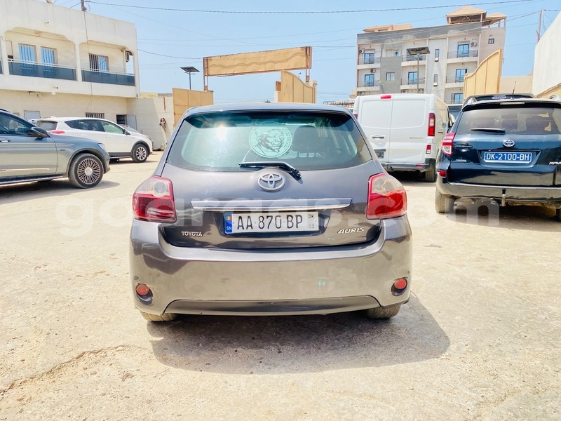 Big with watermark toyota auris dakar dakar 33859