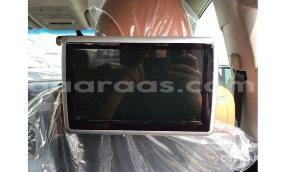 Acheter Import Utilitaire Toyota Land Cruiser Noir à Import - Dubai, Dakar Acheter Import Utilitaire Toyota Land Cruiser Noir à Import - Dubai, Dakar