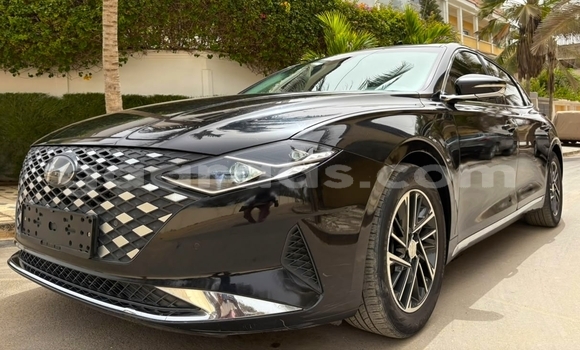 Acheter Neuf Voiture Hyundai Grandeur Noir à Dakar, Dakar Acheter Neuf Voiture Hyundai Grandeur Noir à Dakar, Dakar
