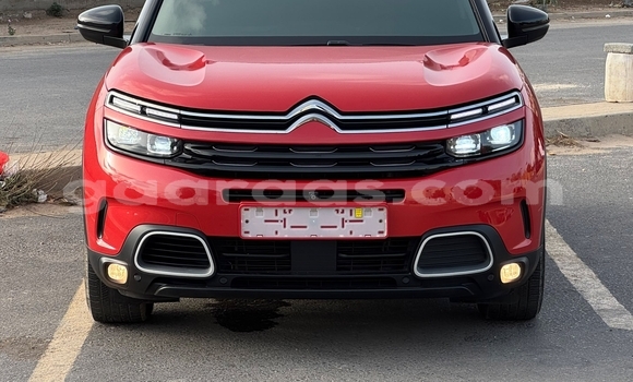 Acheter Neuf Voiture Citroen C5 Rouge à Dakar, Dakar Acheter Neuf Voiture Citroen C5 Rouge à Dakar, Dakar