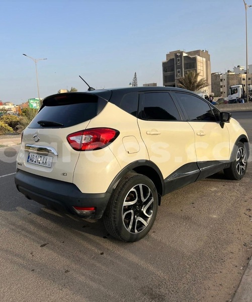 Big with watermark renault captur dakar dakar 33886