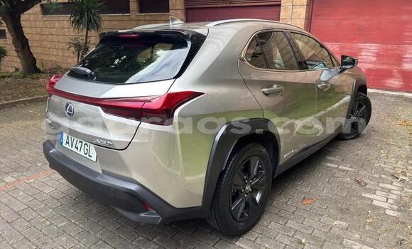 Acheter Occasion Voiture Lexus UX Gris à Bignona, Ziguinchor Acheter Occasion Voiture Lexus UX Gris à Bignona, Ziguinchor