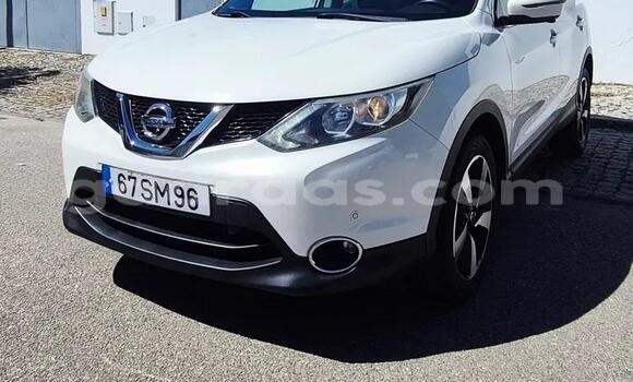 Acheter Occasion Voiture Nissan Qashqai Blanc à Behind berlin, Bagmati