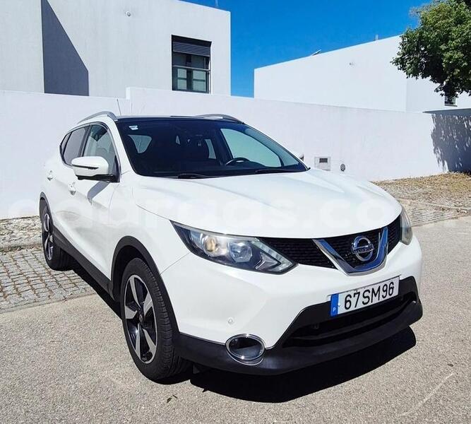 Big with watermark nissan qashqai bagmati behind berlin 33906