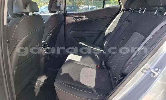 Acheter Occasion Voiture Kia Sportage Gris métalisé à Bignona, Ziguinchor Acheter Occasion Voiture Kia Sportage Gris métalisé à Bignona, Ziguinchor