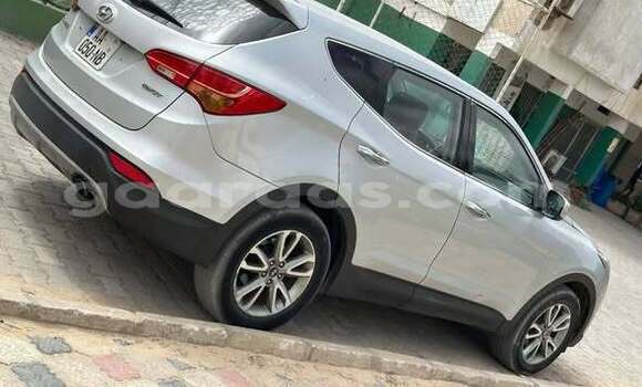 Buy Used Hyundai Santa Fe Other Car in Dakar in Dakar Buy Used Hyundai Santa Fe Other Car in Dakar in Dakar