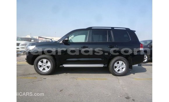 Acheter Import Utilitaire Toyota Land Cruiser Noir à Import - Dubai, Dakar Acheter Import Utilitaire Toyota Land Cruiser Noir à Import - Dubai, Dakar