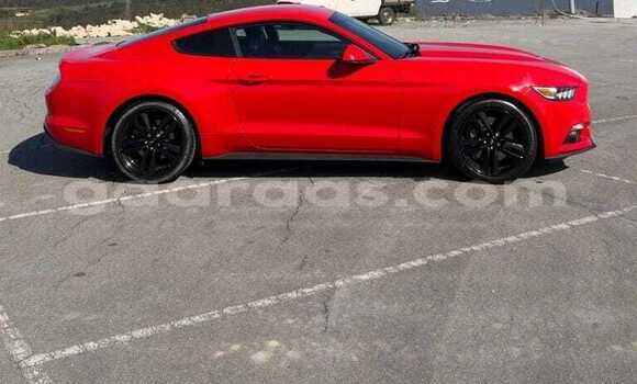 Acheter Occasion Voiture Ford Mustang Rouge à Dakar, Dakar Acheter Occasion Voiture Ford Mustang Rouge à Dakar, Dakar