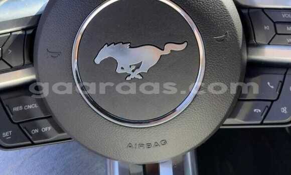 Acheter Occasion Voiture Ford Mustang Rouge à Dakar, Dakar Acheter Occasion Voiture Ford Mustang Rouge à Dakar, Dakar