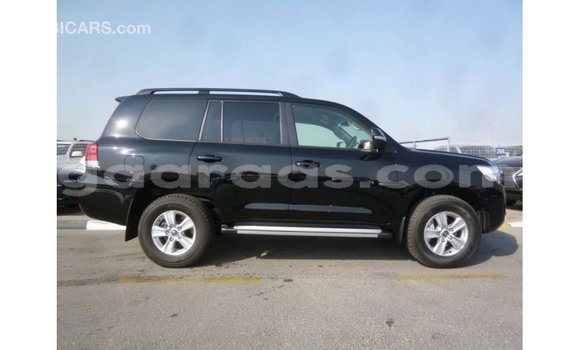 Acheter Import Utilitaire Toyota Land Cruiser Noir à Import - Dubai, Dakar Acheter Import Utilitaire Toyota Land Cruiser Noir à Import - Dubai, Dakar
