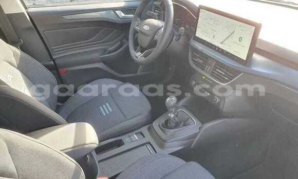 Acheter Occasion Voiture Ford Focus Gris métallisé à Dabo, Kolda Acheter Occasion Voiture Ford Focus Gris métallisé à Dabo, Kolda