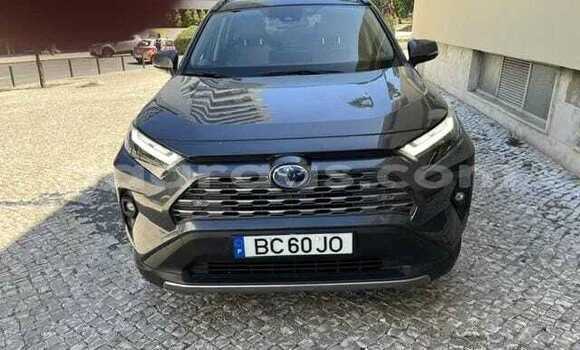 Acheter Occasion Voiture Toyota RAV4 Noir à Dahra, Louga