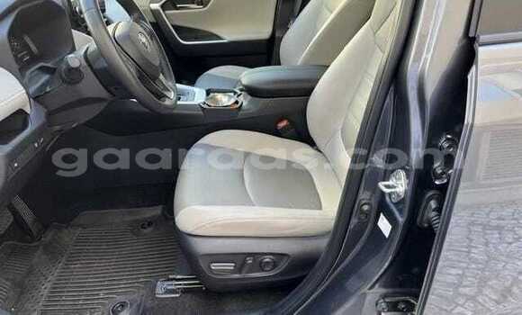 Acheter Occasion Voiture Toyota RAV4 Noir à Dahra, Louga Acheter Occasion Voiture Toyota RAV4 Noir à Dahra, Louga