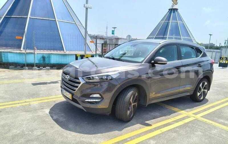 Big with watermark hyundai tucson kolda dabo 33964