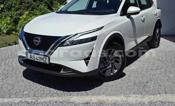 Dieundeu Occasion Nissan Qashqai White Auto in Dakar in Dakar