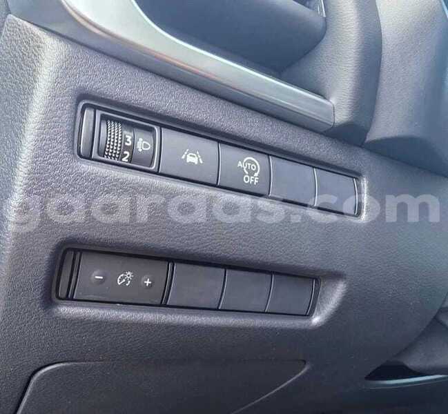 Big with watermark nissan qashqai dakar dakar 33966