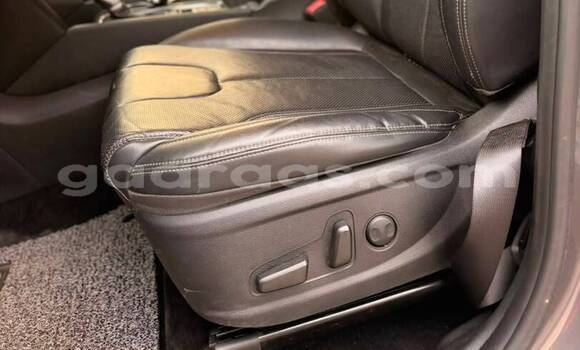 Buy New Hyundai Santa Fe Silver Car in Dakar in Dakar Buy New Hyundai Santa Fe Silver Car in Dakar in Dakar