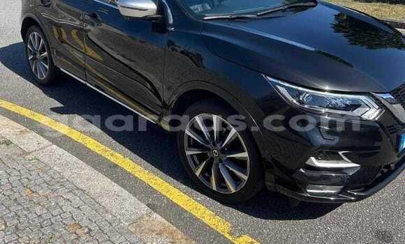 Buy Used Nissan Qashqai Black Car in Dakar in Dakar Buy Used Nissan Qashqai Black Car in Dakar in Dakar
