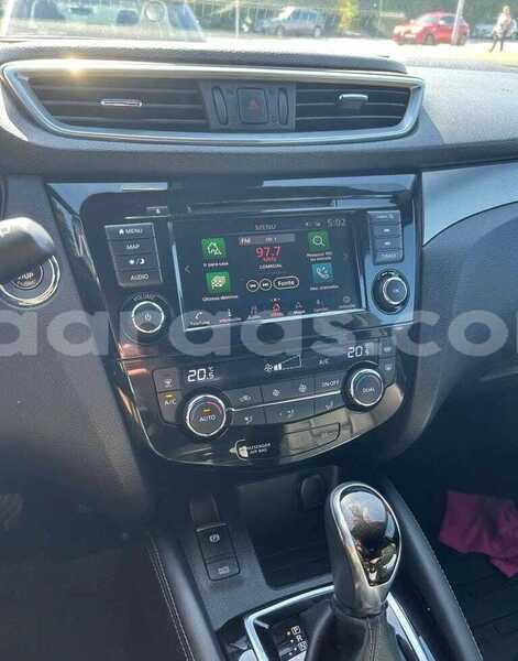 Big with watermark nissan qashqai dakar dakar 33978