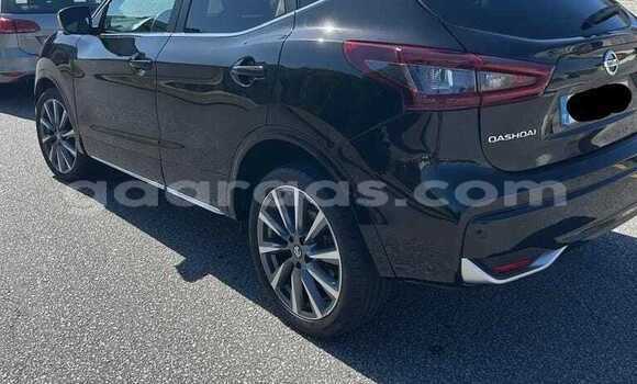 Buy Used Nissan Qashqai Black Car in Dakar in Dakar Buy Used Nissan Qashqai Black Car in Dakar in Dakar