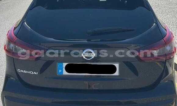 Buy Used Nissan Qashqai Black Car in Dakar in Dakar Buy Used Nissan Qashqai Black Car in Dakar in Dakar