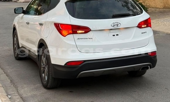 Buy Used Hyundai Santa Fe White Car in Dakar in Dakar Buy Used Hyundai Santa Fe White Car in Dakar in Dakar