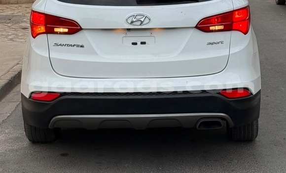 Buy Used Hyundai Santa Fe White Car in Dakar in Dakar Buy Used Hyundai Santa Fe White Car in Dakar in Dakar