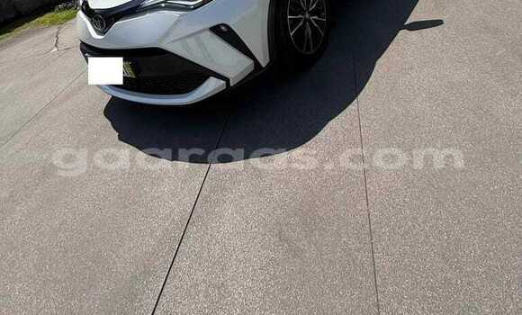 Acheter Occasion Voiture Toyota C-HR Blanc à Dabo, Kolda Acheter Occasion Voiture Toyota C-HR Blanc à Dabo, Kolda