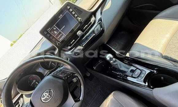 Acheter Occasion Voiture Toyota C-HR Blanc à Dabo, Kolda Acheter Occasion Voiture Toyota C-HR Blanc à Dabo, Kolda