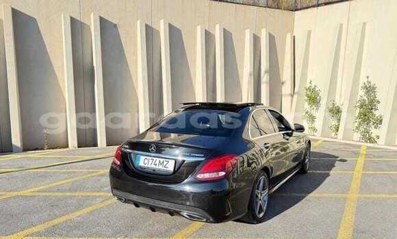 Acheter Occasion Voiture Mercedes-Benz C-Classe Noir à Dakar, Dakar Acheter Occasion Voiture Mercedes-Benz C-Classe Noir à Dakar, Dakar