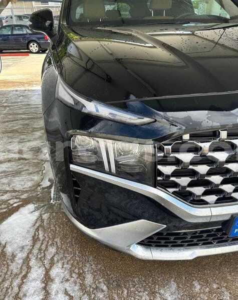 Big with watermark hyundai santa fe bagmati behind berlin 34006