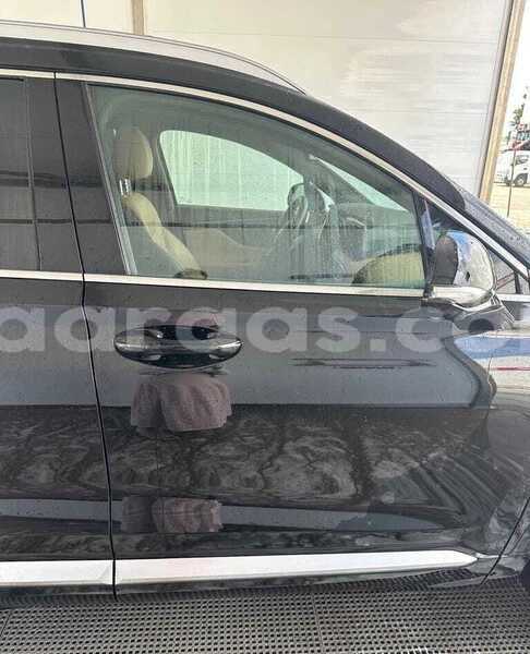 Big with watermark hyundai santa fe bagmati behind berlin 34006
