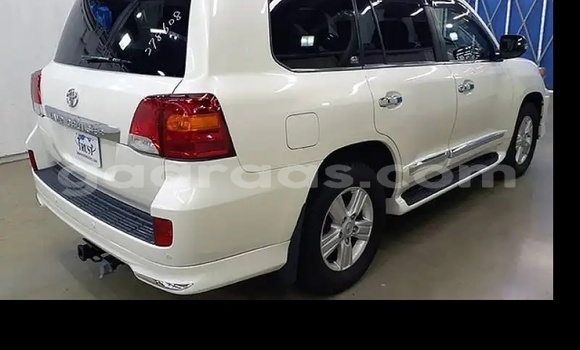 Acheter Occasion Voiture Toyota Land Cruiser Blanc à Dakar, Dakar Acheter Occasion Voiture Toyota Land Cruiser Blanc à Dakar, Dakar