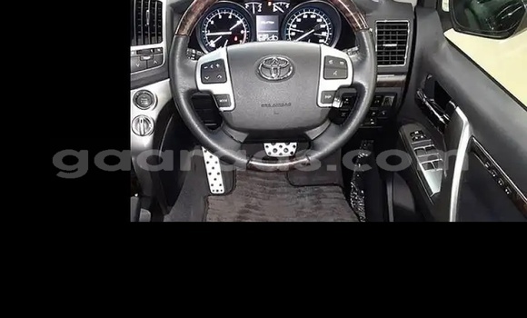 Acheter Occasion Voiture Toyota Land Cruiser Blanc à Dakar, Dakar Acheter Occasion Voiture Toyota Land Cruiser Blanc à Dakar, Dakar