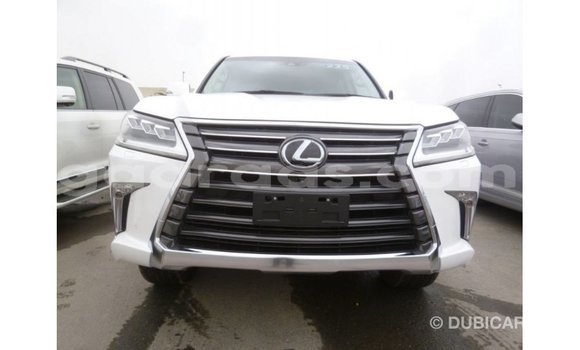 Acheter Import Voiture Lexus LX Blanc à Import - Dubai, Dakar Acheter Import Voiture Lexus LX Blanc à Import - Dubai, Dakar