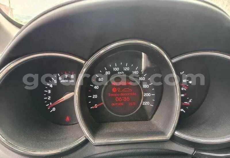 Big with watermark kia rio bagmati behind berlin 34020