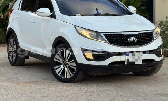 Acheter Occasion Voiture Kia Sportage Blanc à Dakar, Dakar Acheter Occasion Voiture Kia Sportage Blanc à Dakar, Dakar