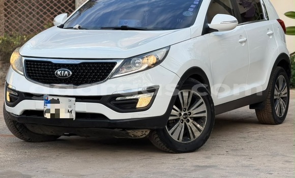 Acheter Occasion Voiture Kia Sportage Blanc à Dakar, Dakar Acheter Occasion Voiture Kia Sportage Blanc à Dakar, Dakar