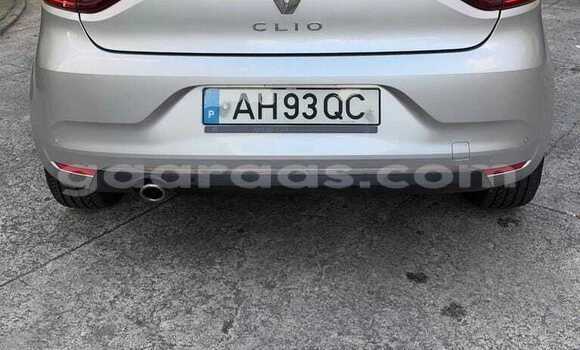 Acheter Occasion Voiture Renault Clio Gris à Bignona, Ziguinchor Acheter Occasion Voiture Renault Clio Gris à Bignona, Ziguinchor