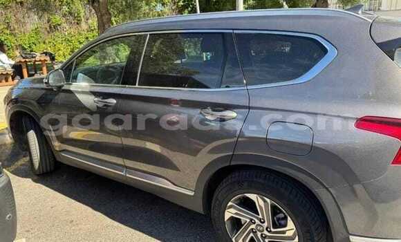 Acheter Occasion Voiture Hyundai Santa Fe Gris à Dabo, Kolda Acheter Occasion Voiture Hyundai Santa Fe Gris à Dabo, Kolda