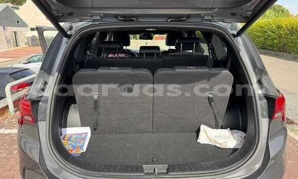 Acheter Occasion Voiture Hyundai Santa Fe Gris à Dabo, Kolda Acheter Occasion Voiture Hyundai Santa Fe Gris à Dabo, Kolda