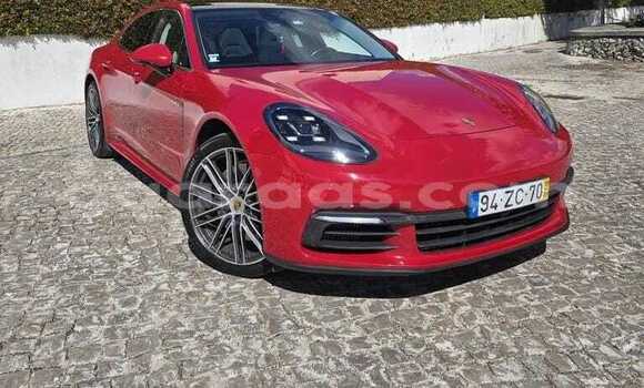 Acheter Occasion Voiture Porsche Panamera Rouge à Dahra, Louga