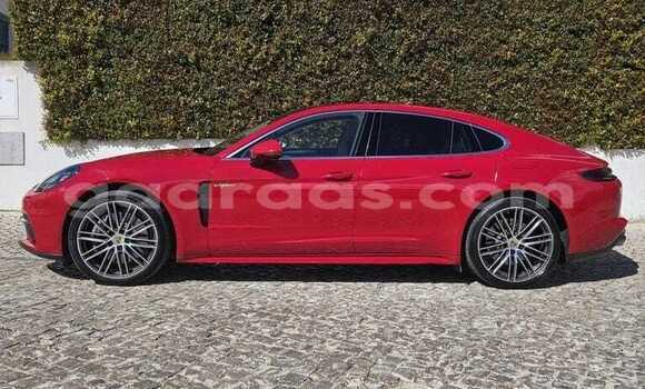Acheter Occasion Voiture Porsche Panamera Rouge à Dahra, Louga Acheter Occasion Voiture Porsche Panamera Rouge à Dahra, Louga